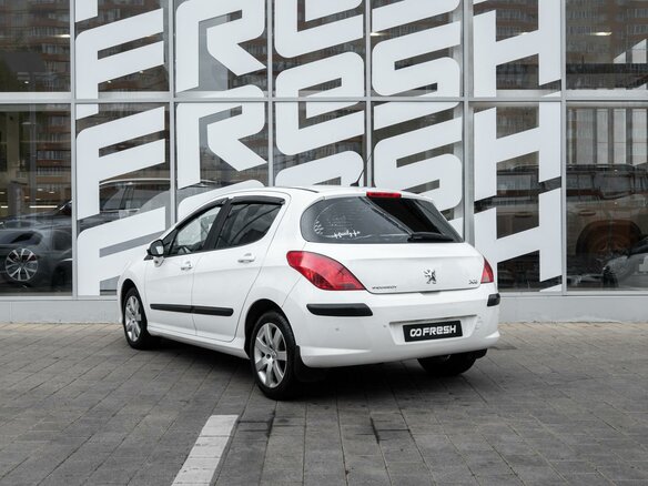 2011 Peugeot 308 I, белый, 419000 рублей - вид 1