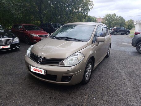 2012 Nissan Tiida I Рестайлинг, бежевый, вид 1