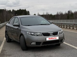 2010 Kia Cerato 6-speed II, серый, 777000 рублей, вид 5