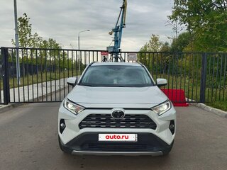 2021 Toyota RAV4 V (XA50), белый, 3150000 рублей, вид 2