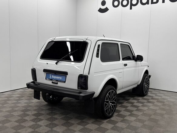 2024 Lada (ВАЗ) Niva Legend I, белый, 990000 рублей - вид 3