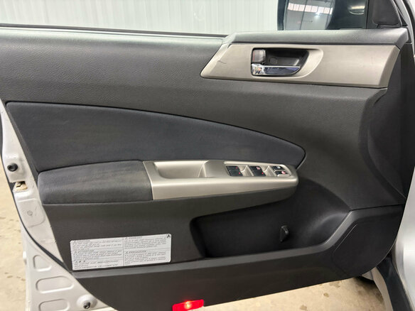 2008 Subaru Forester III, серебристый, 987000 рублей - вид 15