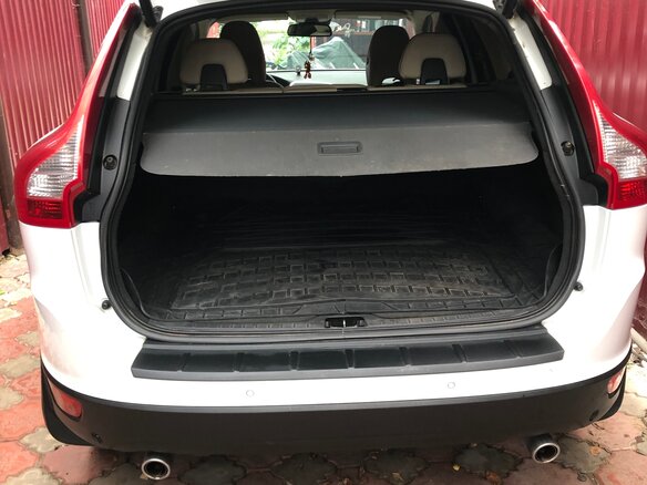 2011 Volvo XC60 I, белый, 950000 рублей - вид 6