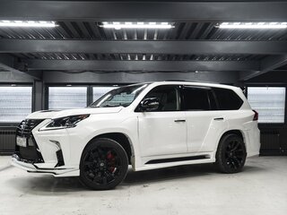 2017 Lexus LX 570 III Рестайлинг 2, белый, 11000000 рублей, вид 2