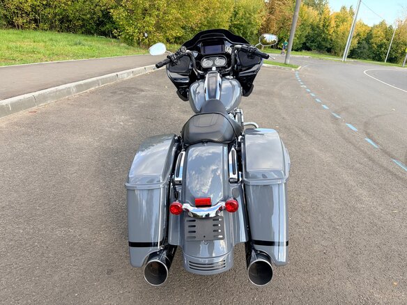 2021 Harley-Davidson Road Glide, серый, 2390000 рублей - вид 3