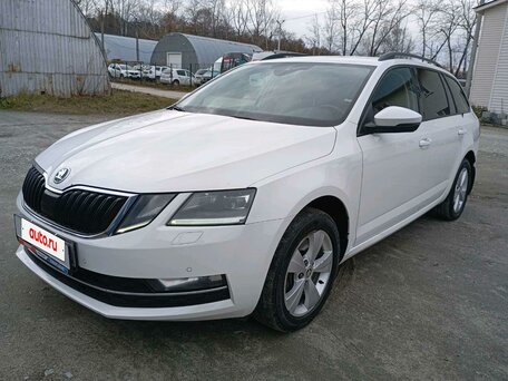 2019 Skoda Octavia III (A7) Рестайлинг, белый, 1900000 рублей, вид 2