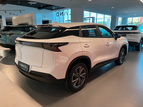 2026 Omoda C5 II, белый, 2399000 рублей - вид 5