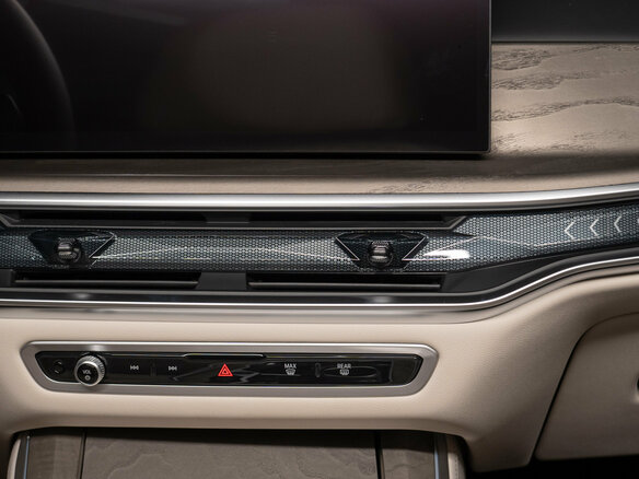 2026 BMW X5 40i IV (G05/G18) Рестайлинг, серый, 15990000 рублей - вид 18