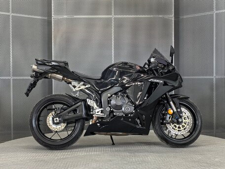 2024 Honda CBR 600RR, чёрный, 1395000 рублей, вид 1