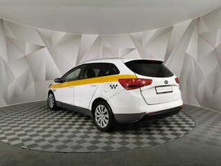 2016 Kia Ceed II Рестайлинг, белый, 385150 рублей, вид 4