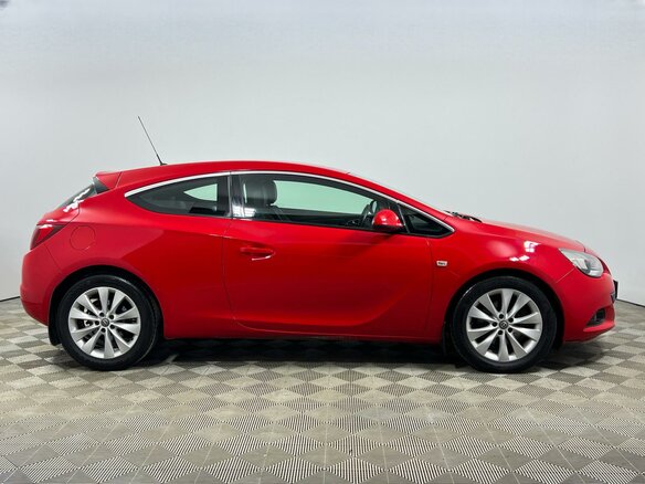 2014 Opel Astra GTC J Рестайлинг, красный, 989900 рублей - вид 4