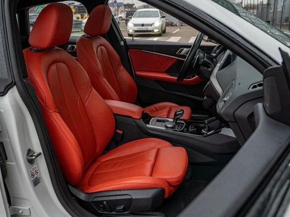 2021 BMW 2 серии Gran Coupe M235i xDrive F44, белый, 4250000 рублей - вид 7