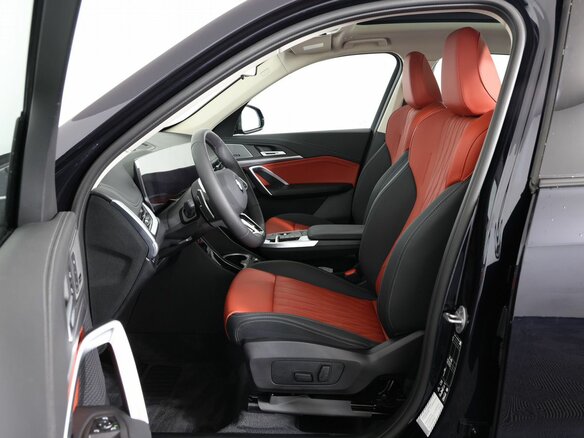2026 BMW X1 Long 25Li xDrive III (U11/U12), чёрный, 5730000 рублей - вид 10