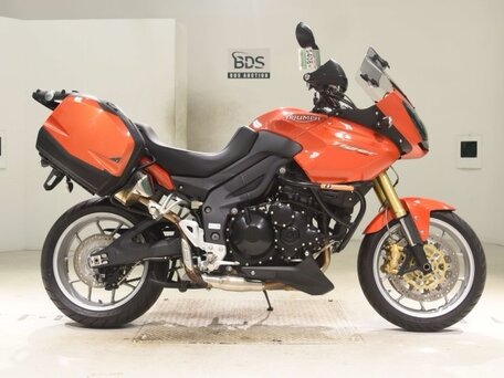 2011 Triumph Tiger 1050, оранжевый, 611000 рублей, вид 2