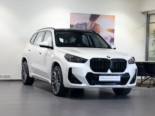 2026 BMW X1 Long 25Li xDrive III (U11/U12), белый, 5650000 рублей, вид 3