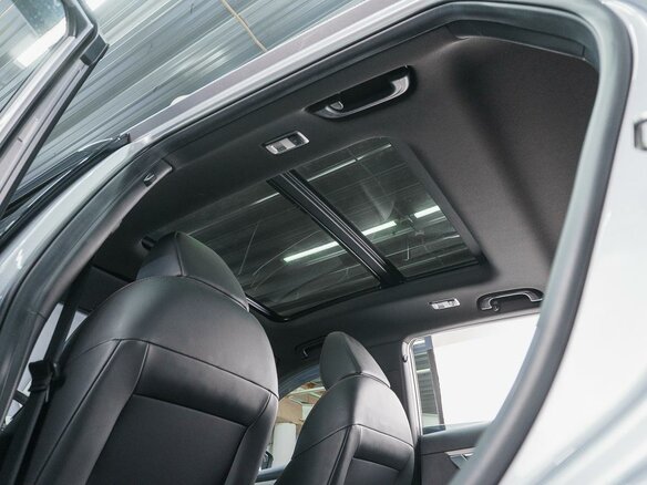 2023 Geely Coolray I, серый, 2099000 рублей - вид 11