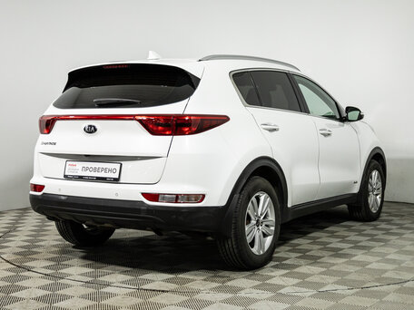 2018 Kia Sportage IV, белый, 1909700 рублей, вид 5