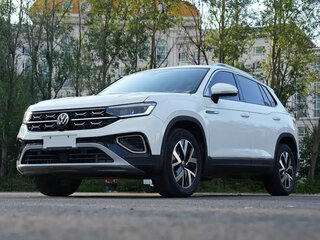 2023 Volkswagen Tayron I Рестайлинг, белый, 1799100 рублей, вид 1