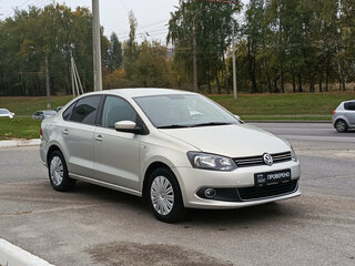 2013 Volkswagen Polo V, серебристый, 522000 рублей, вид 3