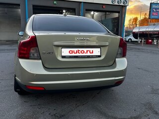 2008 Volvo S40 II Рестайлинг, зелёный, 690000 рублей, вид 3