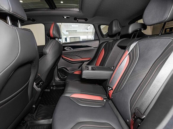 2026 Geely Coolray I Рестайлинг 2, серый - вид 9