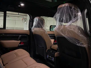 2026 Land Rover Defender 110 II, чёрный, 16500000 рублей, вид 5