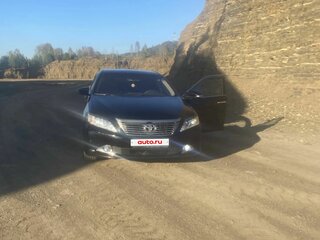 2013 Toyota Camry VII (XV50), чёрный, 1600000 рублей, вид 2