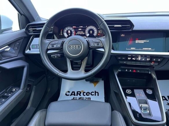 2022 Audi A3 Sportback 35 TFSI IV (8Y), белый, 1850000 рублей - вид 5