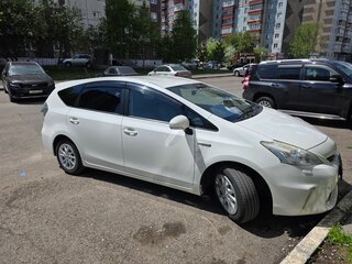 2013 Toyota Prius Alpha I (ZVW40/41), белый, 1250000 рублей, вид 4