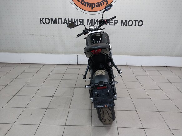 2024 Triumph Trident 660, чёрный, 949000 рублей - вид 3