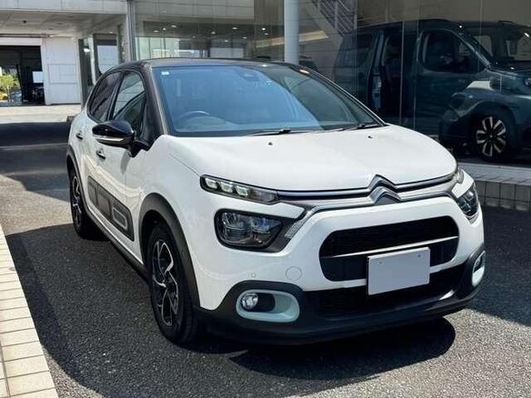 2021 Citroen C3 III Рестайлинг, белый, 799017 рублей - вид 3