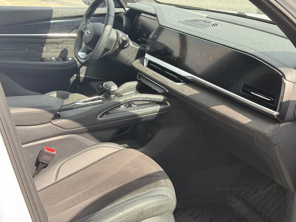 2026 Geely Monjaro I, белый, 4904990 рублей - вид 9
