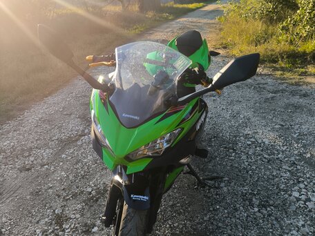 2020 Kawasaki Ninja 400, зелёный, 500000 рублей, вид 4