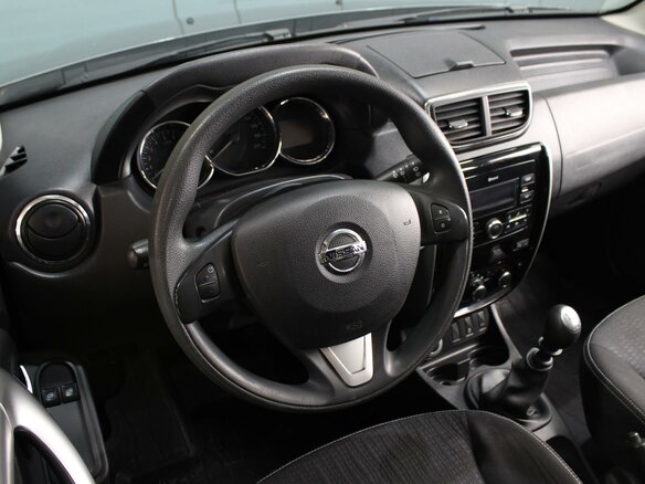 2019 Nissan Terrano III (D10), серый, 1180000 рублей - вид 5