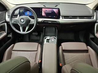2024 BMW X2 sDrive25i II (U10), белый, 5360000 рублей, вид 4
