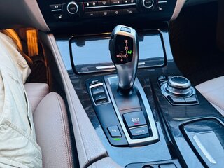 2011 BMW 5 серии 528i VI (F10/F11/F07), серый, 1470000 рублей, вид 4