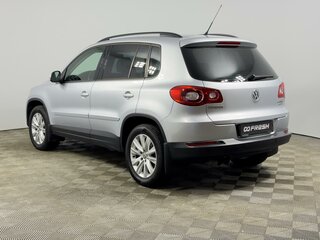 2010 Volkswagen Tiguan I, серебристый, 1175000 рублей, вид 2