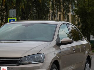 2016 Volkswagen Polo V Рестайлинг, бежевый, 1327000 рублей, вид 1
