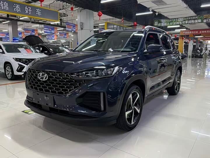 Открыть фотографии: Hyundai ix35 II Рестайлинг