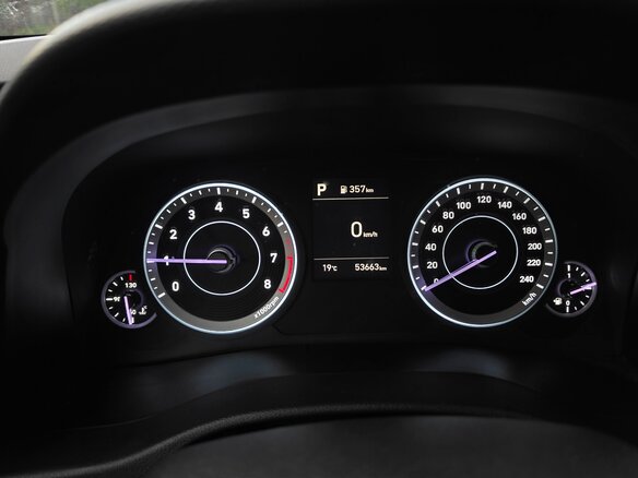 2022 Hyundai Creta II, коричневый, 2300000 рублей - вид 15
