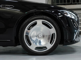 2026 Mercedes-Benz Maybach S-Класс 680 II (Z223) Рестайлинг, чёрный, 44290000 рублей, вид 5
