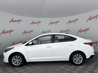 2022 Hyundai Solaris II Рестайлинг, белый, 1379000 рублей, вид 2