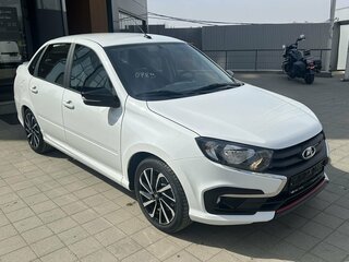 2026 Lada (ВАЗ) Granta Sport I Рестайлинг, белый, 1587000 рублей, вид 3