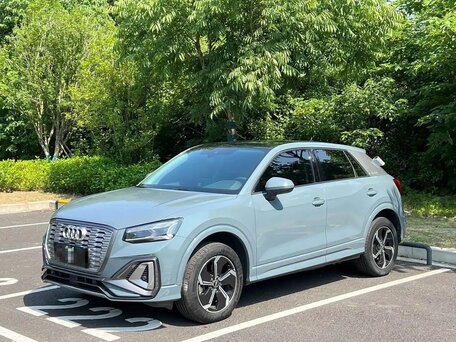 2023 Audi Q2 L e-tron I Рестайлинг, голубой, 1950000 рублей, вид 1