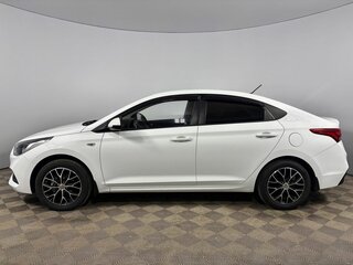 2018 Hyundai Solaris II, белый, 1195000 рублей, вид 2