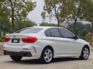 2023 BMW 1 серии 120i III (F52) Рестайлинг, белый, 1710001 рублей, вид 5