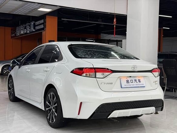 2022 Toyota Levin XII (E210), белый, 1250000 рублей - вид 5