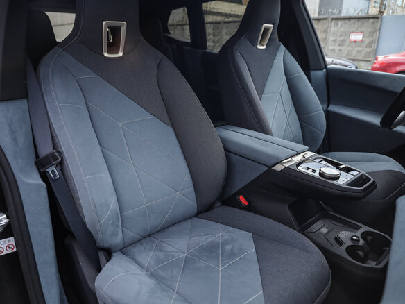 2021 BMW iX xDrive40 I (I20), серый, 5430703 рублей - вид 31