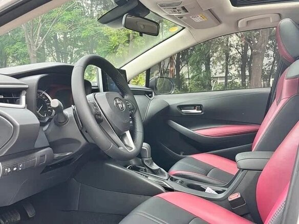 2023 Toyota Corolla XII (E210) Рестайлинг, белый - вид 6