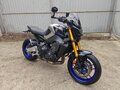 2022 Yamaha MT-09 (FZ-09), серебристый, 1100000 рублей - вид 3